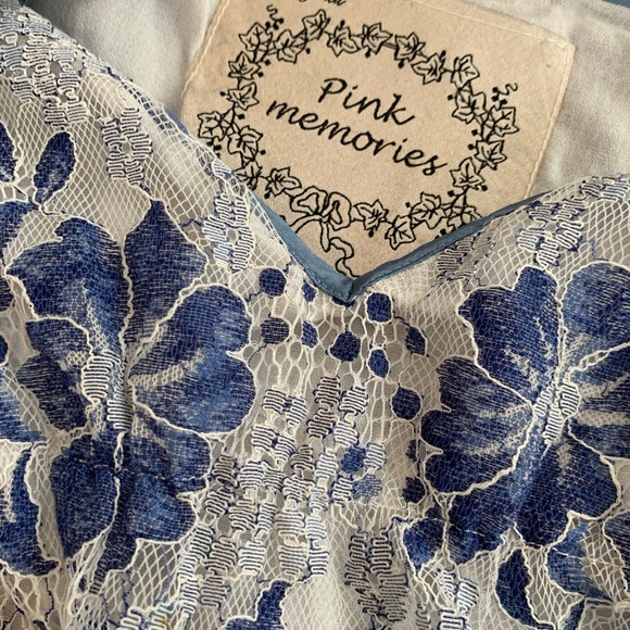 Pink Memories (italian designer) lace maxi in size 6. - Picture 3 of 5